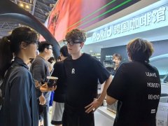 上海人工智能尝试室从任、首席科学家周伯文